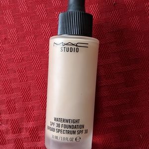 Mac studios foundation